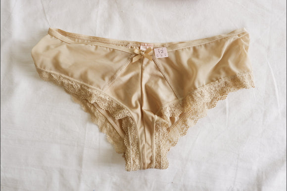 Splash underwear lingerie ( Size 10 , 12 )