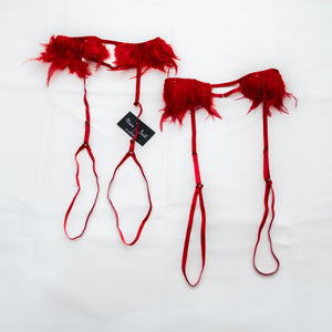Red feathers garters
