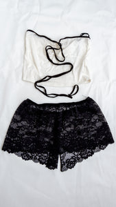 Forever 21Top size medium with Gift ,matching lace skirt