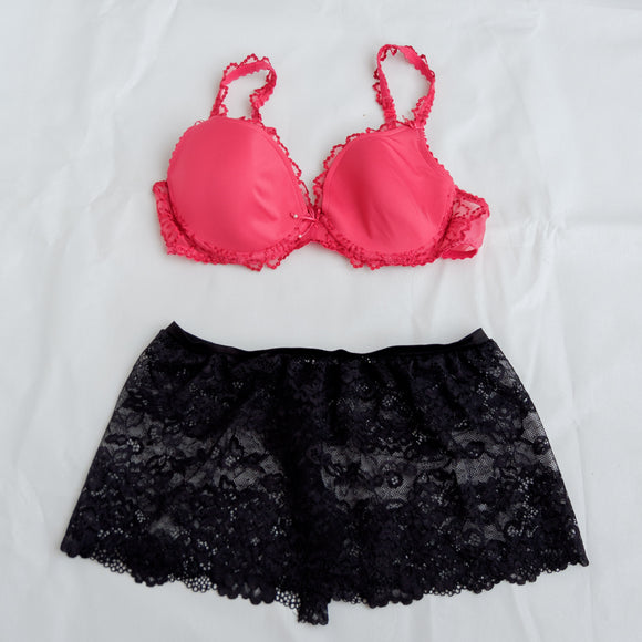 Push up bra size 34 C with Gift ,matching lace skirt