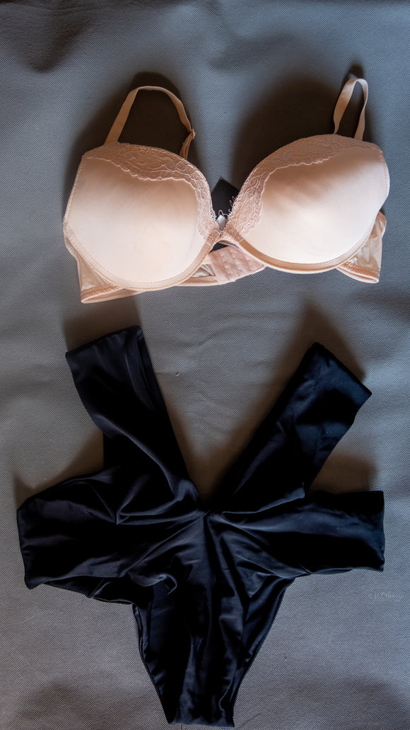 34 C/D Push bra with matching gift ( Underwear )